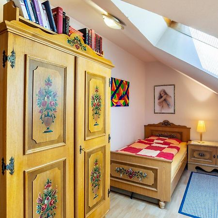 Haus Guenter Und Valeria Apartman Gossersweiler-Stein Kültér fotó
